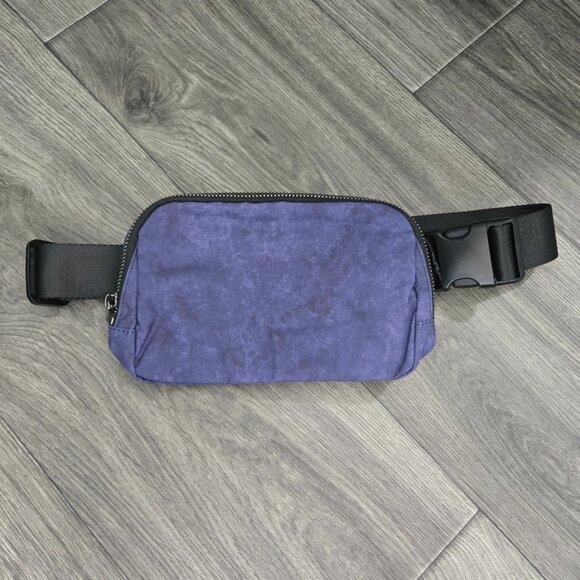 New Blue Everywhere Belt Bag, Crossbody Bags for Women with Adjustable Strap - Picture 1 of 4